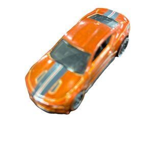 Hot Wheels id 2019 Factory Fresh Series 2018 Camaro SS Spectraflame Orange